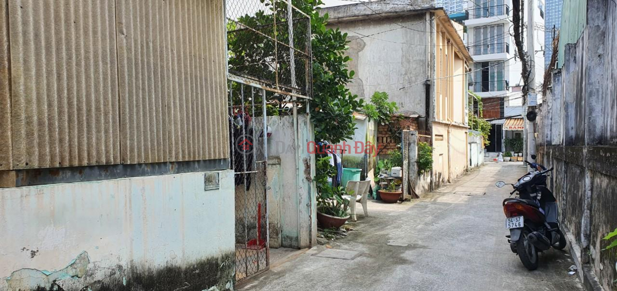 OWNER Needs To Sell HXH House Quickly, Location In Binh Thanh District, HCMC Sales Listings