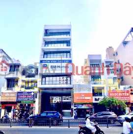 Selling a super nice building on Bach Dang street, Ward 15, Binh Thanh, 8.7x30, Basement 7 floors, Contract 450 million, PRICE 72 billion _0