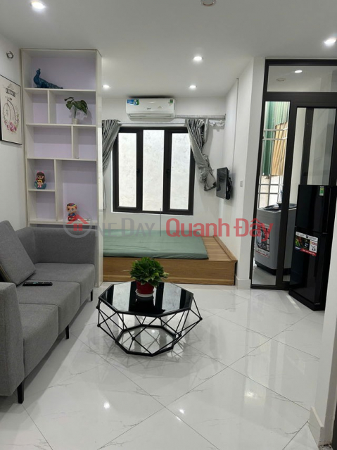 Bán nhà phố Nguyễn Trãi, 40m2, 5 tầng, 3 phòng ngủ, nội thất long lanh, chỉ 6,2 tỷ _0