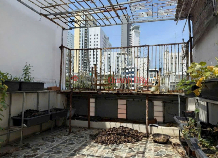 đ 6 tỷ | BÁN NHÀ VỊ TRÍ ĐẮC ĐỊA 4 TẦNG ĐƯỜNG BẠCH ĐẰNG- P. NHA TRANG