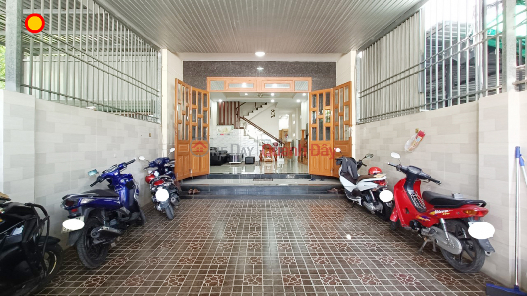Property Search Vietnam | OneDay | Residential, Sales Listings | Beautiful 2-storey house, area: 136m2, width 5.3m, 4 bedrooms, parking for 2 cars, price 8.3 billion, Tang Nhon Phu A, Thu Duc