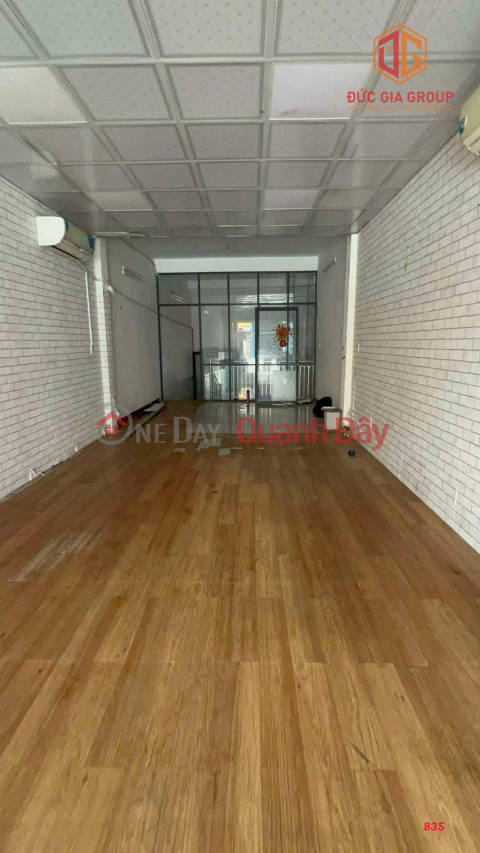 Whole house for rent 270m2 Pham Van Thuan frontage only 15 million _0