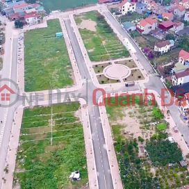 Owner sells auction lot Cong Luan main axis, area 90m, frontage 5m, investment price _0