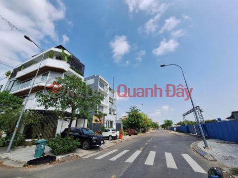 RARE OPPORTUNITY, ONLY 1 PLOT LEFT, 16M WIDE ROAD, DAO SU TICH STREET, 5X19M, SLIGHTLY OVER 7 BILLION VND. _0