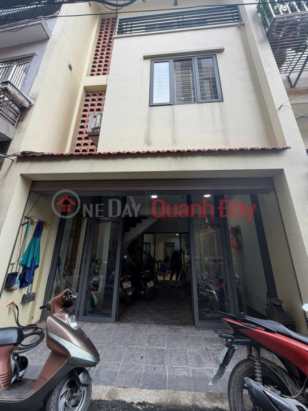 A PRIME PROPERTY IN PHU THUONG, SOLIDLY BUILT HOUSE, 7-SEATER GARAGE, 72M², 16.4 BILLION VND. Sales Listings