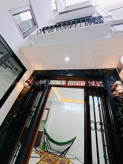 The owner sells beautiful house Ton That Tung, Dong Da 32m2, 5 floors, 5.5m frontage, price 3.95 billion VND _0