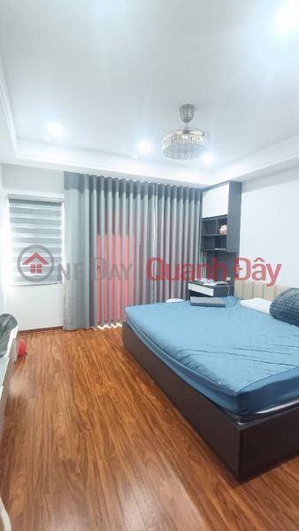 , Please Select, Residential, Sales Listings | đ 17.4 Billion