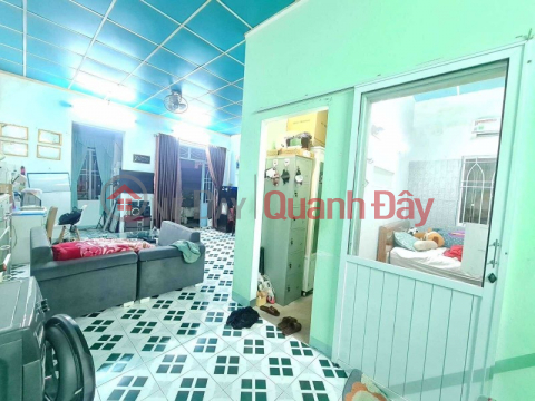 ► Le Duan Alley, 78m2, more than 6m wide, 3 solid floors, 3 bedrooms, 4.x billion _0