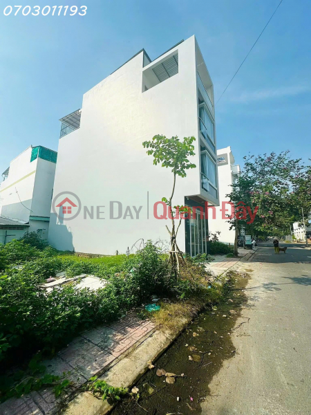Góc bán lô đất siêu đẹp tại đường Hoàng Hoa Thám, TP. Mỹ Tho, DT 69,7m2, giá đầu tư, Việt Nam | Bán | đ 2,5 tỷ