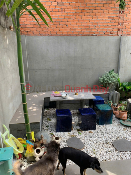 đ 7.5 Billion | BEAUTIFUL HOUSE - GREAT PRICE, QUICK SALE, HOUSE WITH INDIVIDUAL TITLE DEED in Thu Dau Mot City, Binh Duong Province