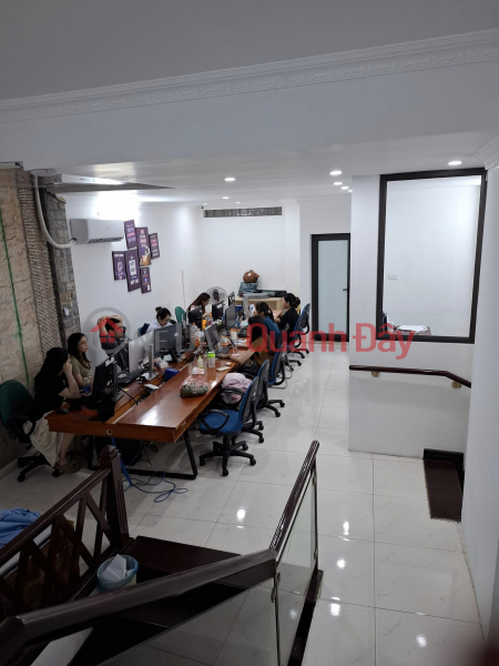 Nguyen Nhu Do – Golden alley to welcome luck – 80m², 6m frontage, elevator waiting area Sales Listings