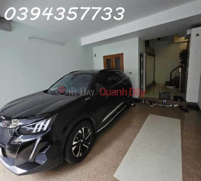 Property Search Vietnam | OneDay | Residential | Sales Listings, House for sale on Mac Thai Tong, nice interior, 5-seat Peugeot car parked at the door, 47m², 10 billion