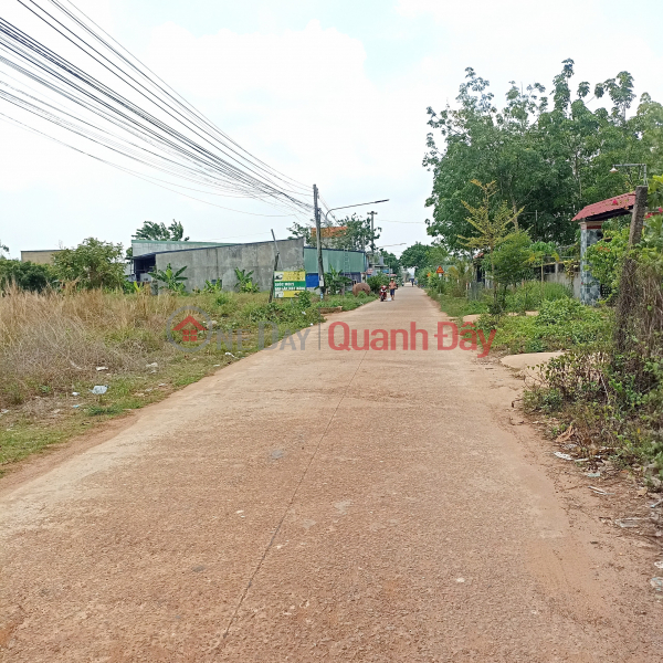 Land for sale right at Minh Hung industrial park, residential land, ready book, price 300 million including book Sales Listings