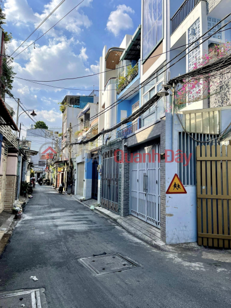 2-sided house with open alley on Bui Thi Xuan street - 20 meters from car alley for only 3 billion. Sales Listings