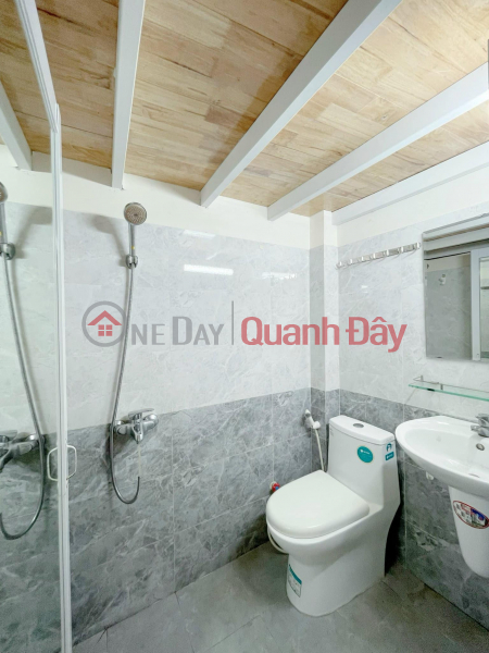 Duplex Room As Pictured Near Le Van Sy Bridge, Vietnam Rental đ 5 Million/ month