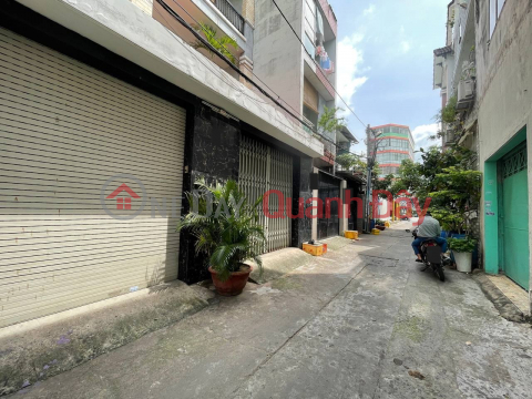 House for sale 130m² - 6m truck alley Tan Huong Street, Tan Phu District - 30 bedrooms - 17.0 billion _0