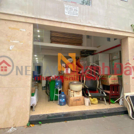Owner Sells Dinh Tien Hoang Social House, Tan Dinh, District 1: 4.8x12.5m, Good Price Only 20 Billion! _0