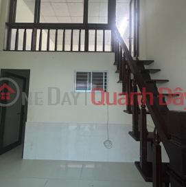 ► House within walking distance of 2\/9 Square, Downtown, near parking area, 42m2, mezzanine, 6 pillars, 3.xx billion VND _0