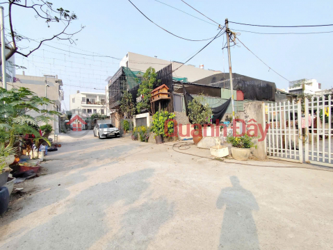 Land for sale at Alley 15, Khuc Thua Du Street - next to Vinh Niem Market - 90m² - 7m wide alley _0
