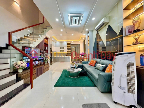 ***House for sale in Ward 12, Tan Binh, Dong Den Street (5*15) 5 floors, beautiful, modern _0