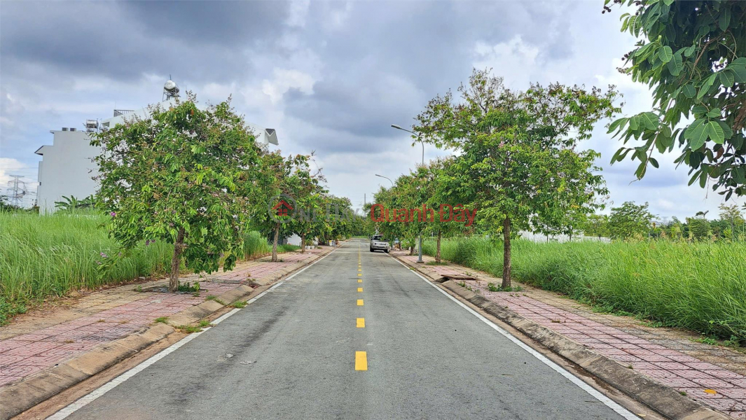 Land in Ministry of Public Security, 12x27m, next to Phu My Hung, 20.5 billion Sales Listings