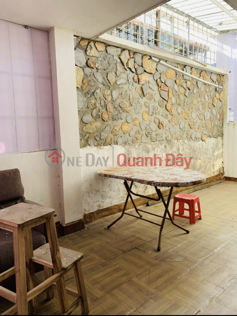 BEAUTIFUL HOUSE FOR SALE ON HOANG CAU STREET, O CHO DUA, DONG DA, HANOI. Area 50 M2, Area 5M, 5 FLOORS. PRICE 9.7 BILLION. _0