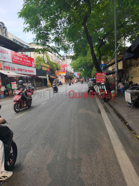 HOUSE FOR SALE IN LANE 283 DOI CAN, 84M, 9 FLOORS, ELEVATOR, HUGE AREA, CARS CAN AVOID, PRICE 36.5 BILLION 0336212066 Sales Listings