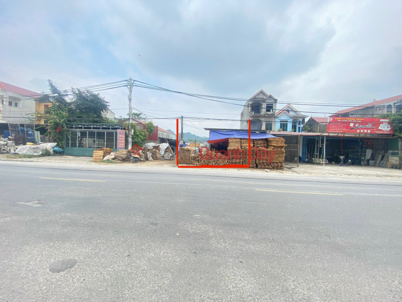 Highway 21A surface. Right at the Fish Market intersection. Bustling business district. Surrounding amenities include all 52 m | Vietnam, Sales đ 2.45 Billion