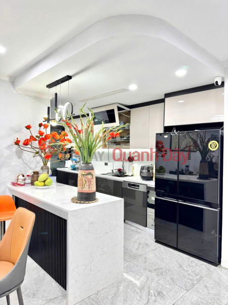 HOT! LOT-SIDEWALK-CARGEABLE-2 OPEN, AREA=65Mx6T.Front=5.5, 15.5 billion Sales Listings