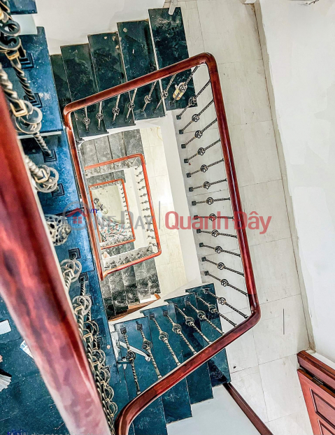 Tôi cho thuê nhà, 97m2_ 5T; Hoàng Quốc Việt, Tô Hiệu, Nghĩa Tân -50 tr _0