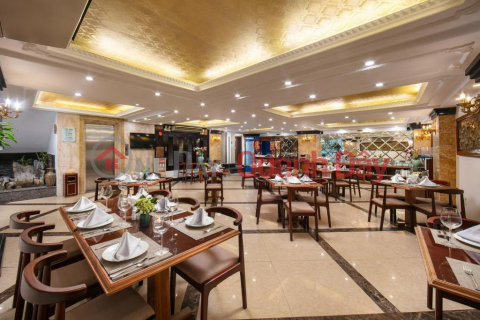 (Owner) Selling a 12-story hotel building with 56 rooms on Cua Bac street, 6.8m frontage, price 218 billion VND. _0