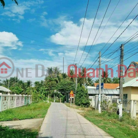 The land is located on the main axis of Huu Dinh Chau Thanh street _0