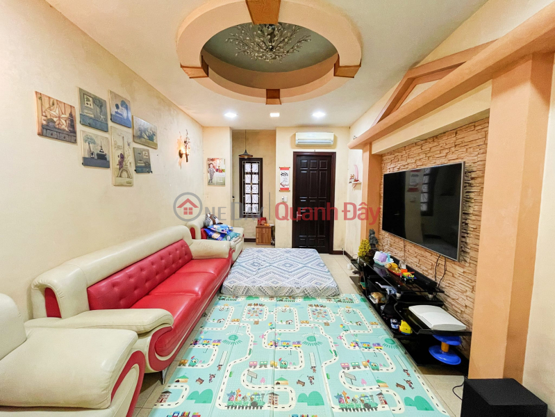 HOUSE FOR SALE PHUONG MAI DONG DA STORE. AUTO LANGUAGE. QUICK PRICE 200TR\\/M2 Sales Listings