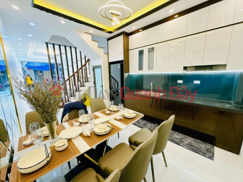House for sale in Tam Trinh, Linh Nam 50m 5 bedrooms facing business market, car garage _0