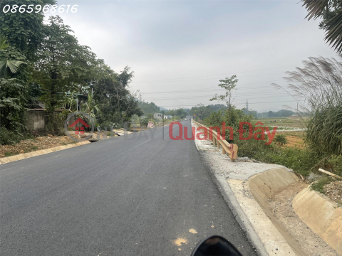 Road surface of National Highway 37 Road to mineral spring with frontage 10m x 50, just over 2 billion _0