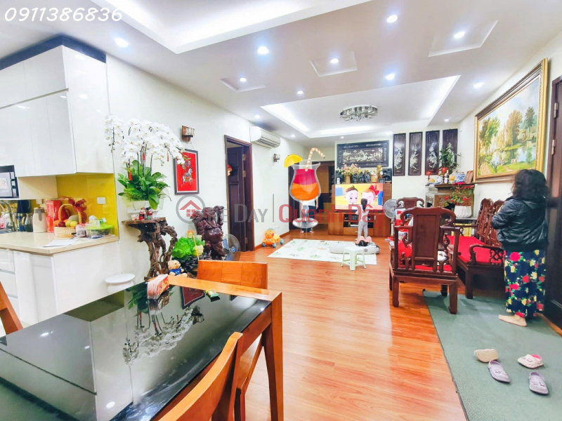 Property Search Vietnam | OneDay | Residential | Sales Listings, Stunning apartment at Song Hong Park View, Thai Ha Street, 108m², 3 bedrooms, beautiful interior, city view