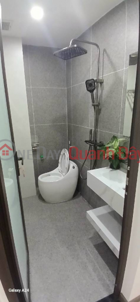 đ 16,5 tỷ | LẠC LONG QUÂN 40M 16,5 TỶ,Ô TÔ TRÁNH,VÀO NHÀ,KINH DOANH,TRƯỚC NHÀ VIEW HỒ THOÁNG VĨNH VIỄN