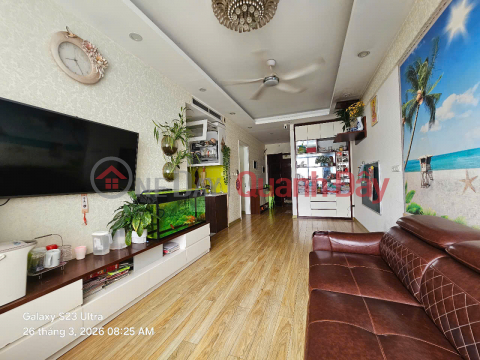 Owner selling a 2-bedroom apartment on a middle floor at a good price in Greenstars - Thanh Pho Giao Luu - Pham Van Dong. Price: 6.3 billion VND. _0