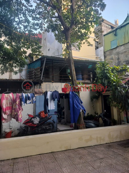 Bán nhà 2 tầng Hoàng Văn Thái - sổ đỏ riêng giữa nội đô giá rẻ bất ngờ Việt Nam | Bán | đ 4,2 tỷ