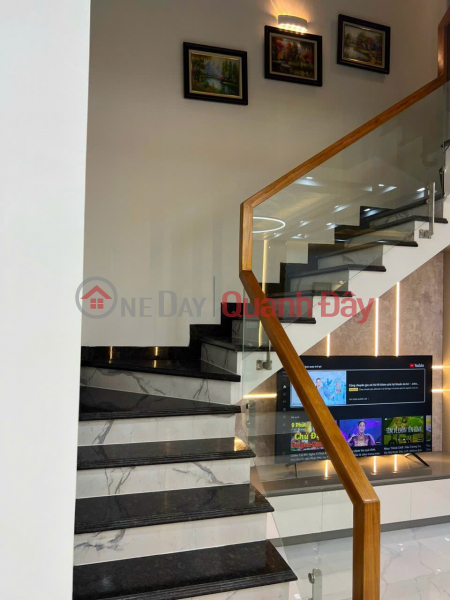 đ 8.25 Billion Huynh Tan Phat townhouse, 6.5x13m, 4 floors, price 8.25 billion