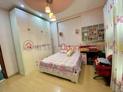 OWNER NEEDS TO SELL A HOUSE ON NGUYEN HOANG STREET - CORNER LOT - CAR GARAGE - BUSY BUSINESS 55m² x 5 FLOORS, 6m FRONTAGE, price 19 billion (CTL) _0
