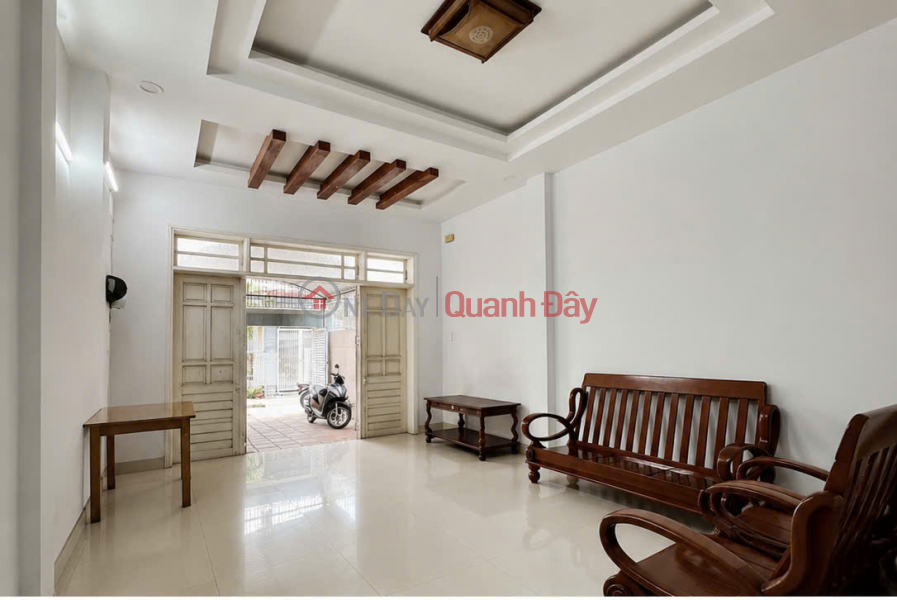 ► 6m wide alleyway connecting to Trung Nu Vuong street, 115m2, 3-story reinforced concrete house, spacious front and back yard, 6.x billion VND. Sales Listings