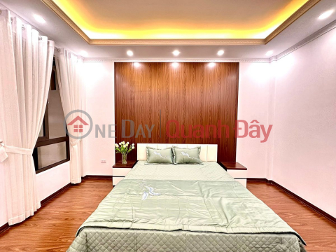 SHOCK. Fully furnished house on Le Thanh Nghi street, central alley, 38m, 6 floors, only 6.2 billion. _0