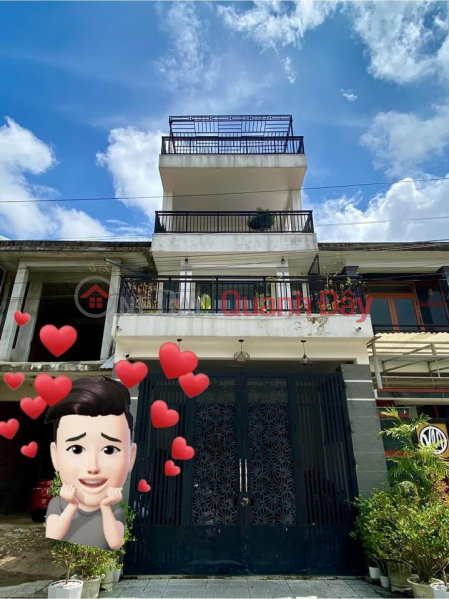BEAUTIFUL HOUSE - GOOD PRICE - Owner For Sale House C94 Green City Prime Location In Phu My Thuong Urban Area. Sales Listings