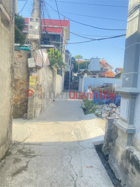 Land for sale in TT Chuc Son - 42m corner plot with red book ready Sales Listings