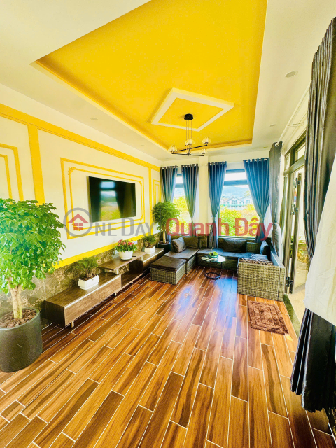 Beautiful new villa for rent, 5 bedrooms, with stunning views of Dan Kia peak, Langbiang ward, Da Lat, Lam Dong province. Price: 22 million VND. _0