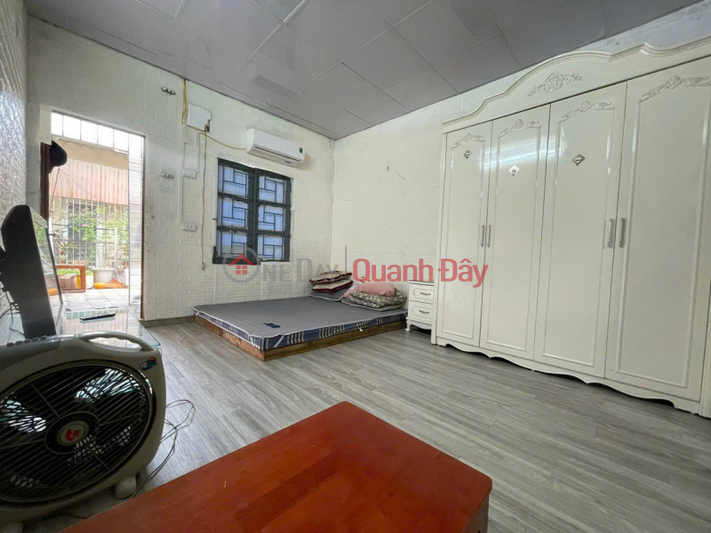 Whole house for rent in lane 383 Tran Dai Nghia, 60m² x 2 floors, 3 bedrooms, 2 bathrooms, 9 million Rental Listings