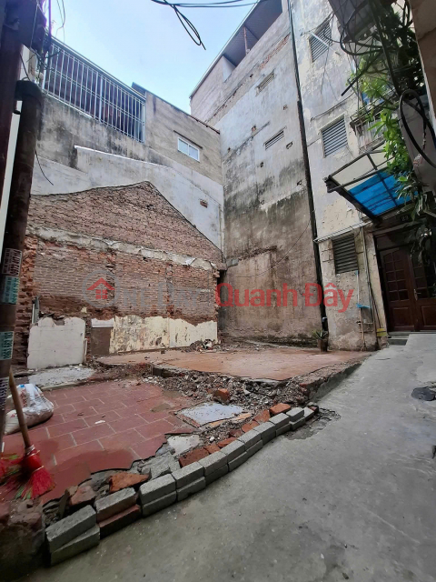 Selling a beautiful 36.5m2 plot of land in Kim Mã - the only remaining plot in the heart of Ba Đình - at a great price! _0