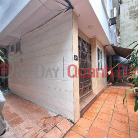 ĐẸP ! NHÀ RIÊNG PHẠM VĂN ĐỒNG 40M2 XÂY 5 TẦNG GIÁ CHỈ NHỈNH 5 TỶ . _0