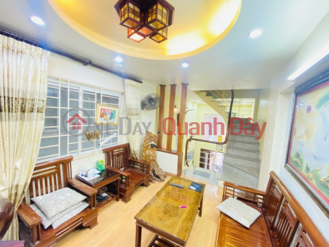 Rarely for sale private house Giap Nhat Thanh Xuan 38m 5 floors 3 bedrooms alley near car nice house right at 4 billion _0